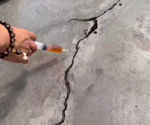 土默特左混凝土裂缝修补技术详解​